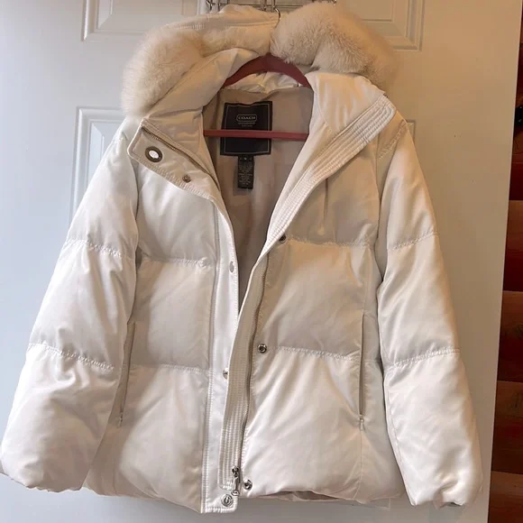 COPY Coach Down Puff hooded fur winter